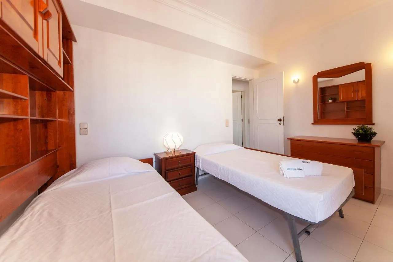 52B - Fandymur Reack Apartment Portimao 0*,  Portugal